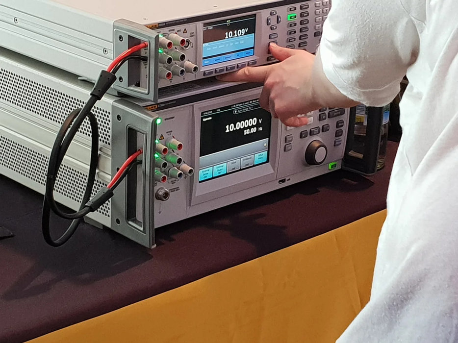 FlukeCalibration launches the world’s most stable digitizing multimeter